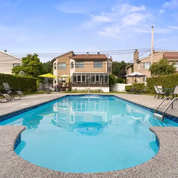 SPACIOUS HOME PERFECTLY SITUATED ON DOUBLE LOT