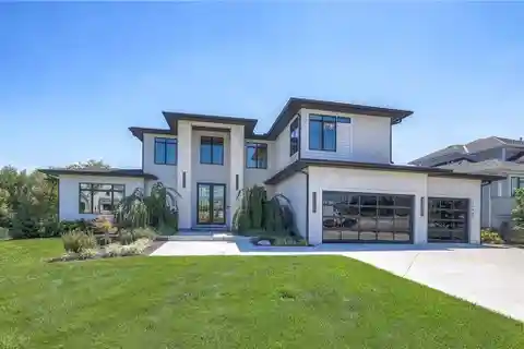 Sophisticated Design with Everyday Comfort