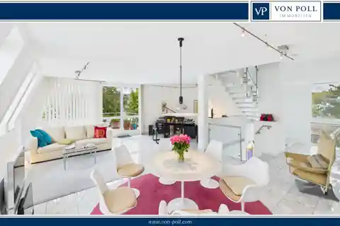 Spacious Duplex Penthouse Maisonette