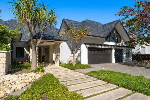 Space and Sophistication on the Jack Nicklaus Signature Golf Course