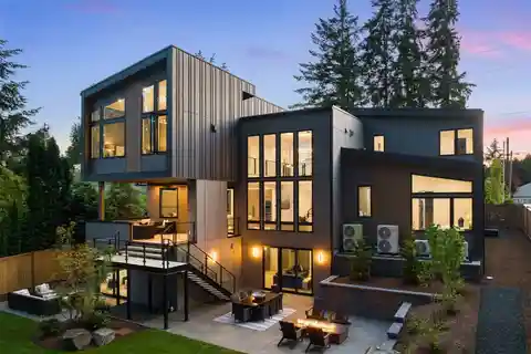 A Masterclass in Modern Luxury