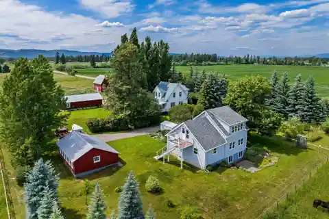 Enchanting Montana Homestead