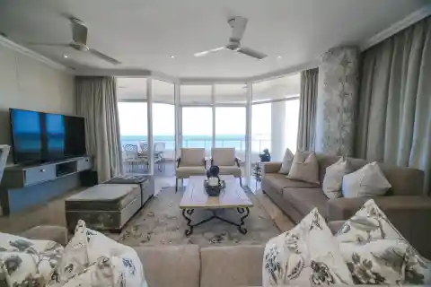 Exquisite Beachfront Luxury at the Oysters