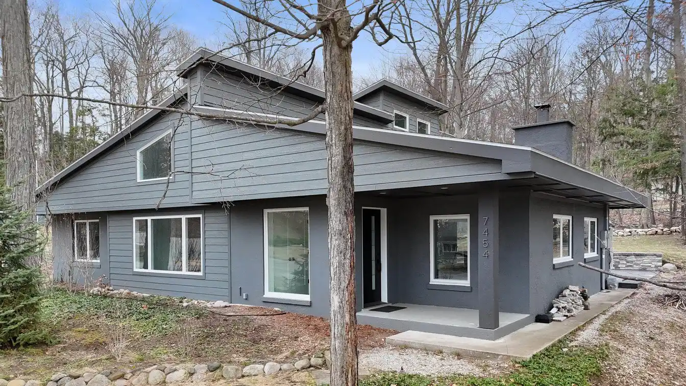 Unique Contemporary on Old Mission Peninsula