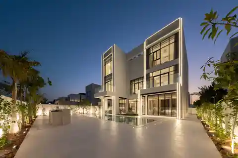 Modern Villa in Prestigious New Jumeirah Park