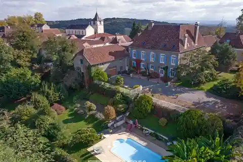 Unique Property in a Green Setting