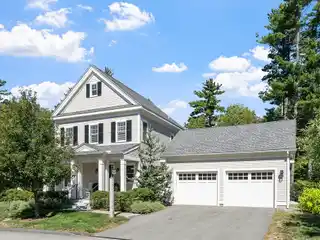Colonial-Style Condo in a Premier Community
