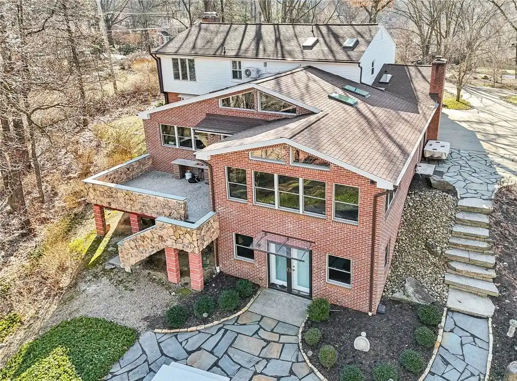 Skillfully Redesigned and Expanded Residence