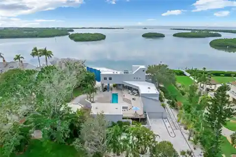 Private Gulf-Front Retreat with Endless Open-Water Views