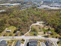 1.5-ACRE PROPERTY IN A GREAT LOCATION