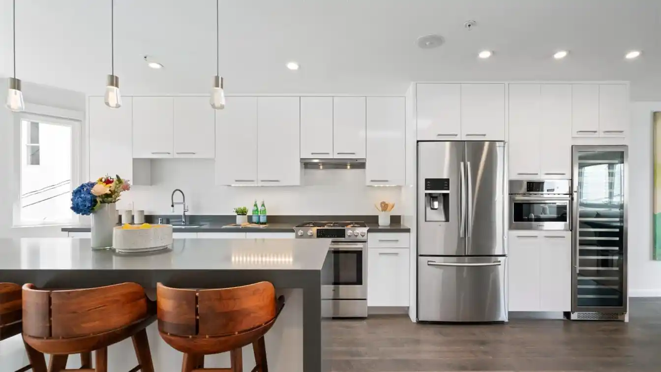 Stylishly Modern Condo in Exceptional Location