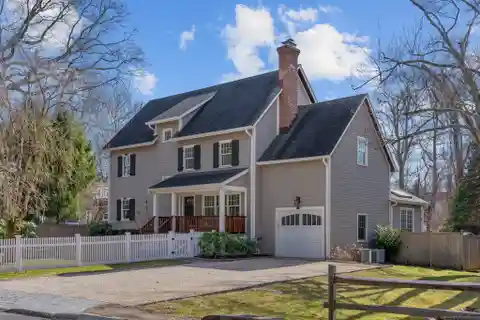 Modern Gem in the Heart of Norwalk