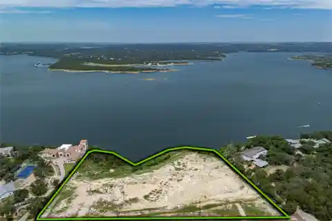 Rare Opportunity on Lake Travis