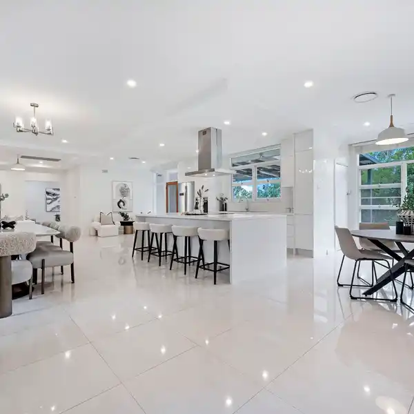 PERIOD CHARM WITH CONTEMPORARY LUXURY