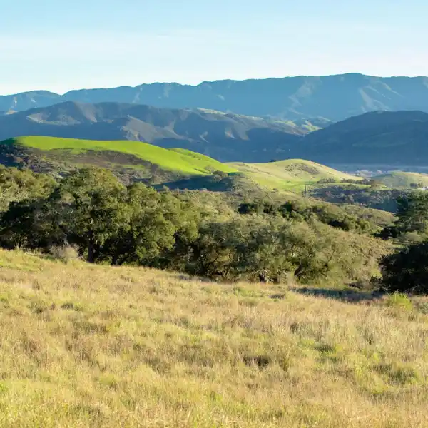 EXCLUSIVE 20-ACRE ESTATE WITH BREATHTAKING VIEWS