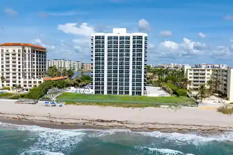 Spectacular High-Floor, Wraparound Corner Residence