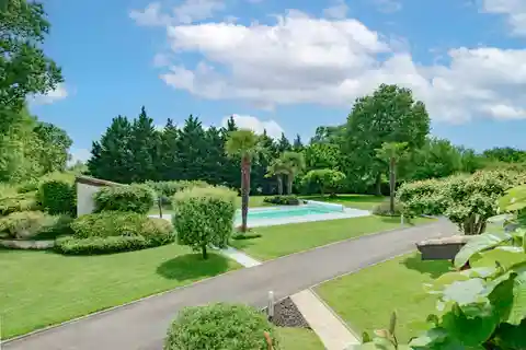 Authentic Charm Meets Contemporary Architecture