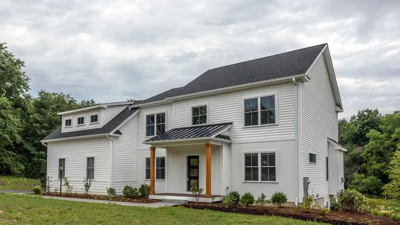 Exquisite New Construction in a Tranquil Setting