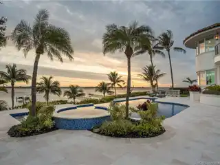 Waterfront Estate in Prestigious Sewall's Point Plantation