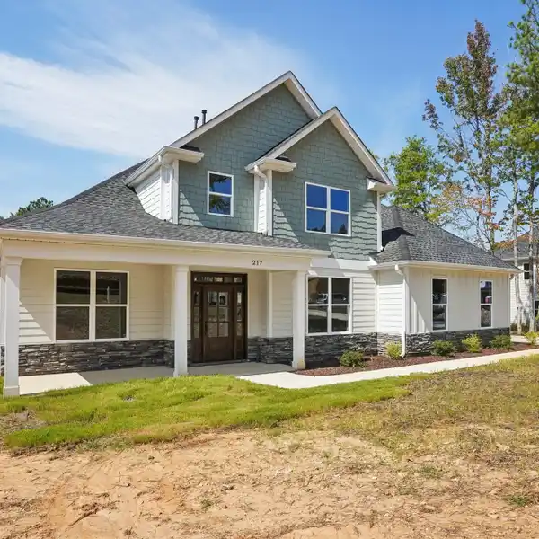 NEW CONSTRUCTION IN A NEW NEIGHBORHOOD