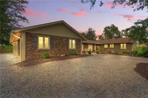 Equestrian Retreat with Luxe Modern Finishes