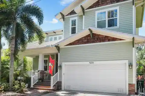 Gorgeous Craftsman Home in Bayshore Beautiful