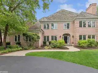 Beautifully Maintained Home in Desirable Arbor Ridge