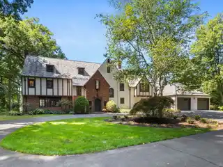 Sophisticated Living Meets Timeless Elegance