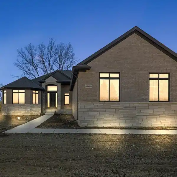 QUALITY LUXURY RANCH FEATURING A MODERN DESIGN