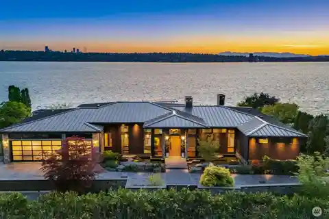 Once-in-a-lifetime Opportunity on the Gold Coast
