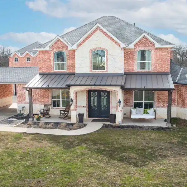 CUSTOM HOME ON 3.78 ACRES
