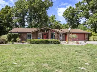 Luxury Ranch Retreat with Scenic Creek Views