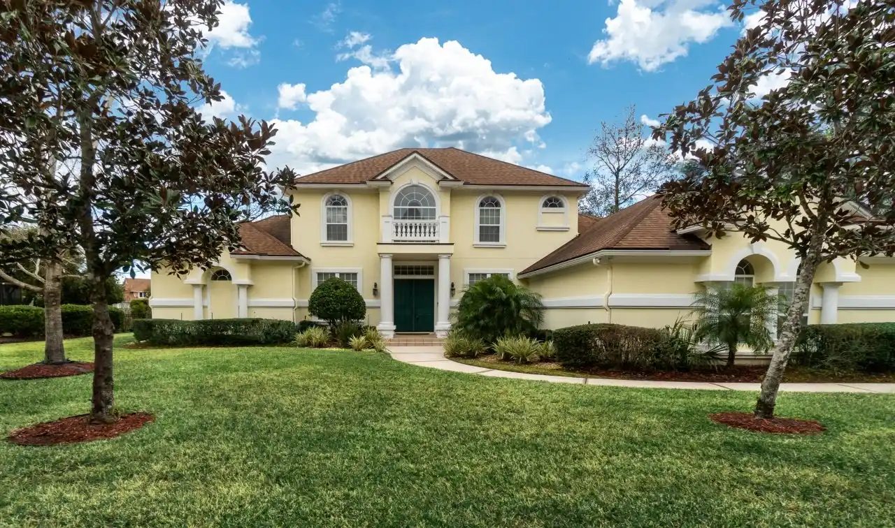 Executive-level Pool Home in Prestigious Eagle Harbor