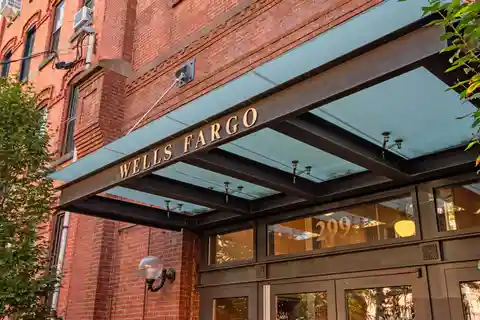 Historic Loft Living by Hamilton Park