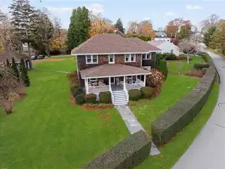 Historic Cottage with Beautiful Water Views
