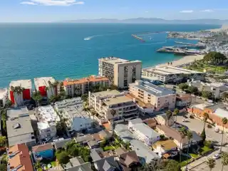 Prestigious Penthouse Complex on the Esplanade