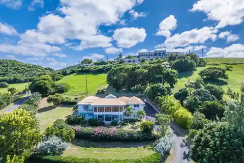 Immaculate High-end Home