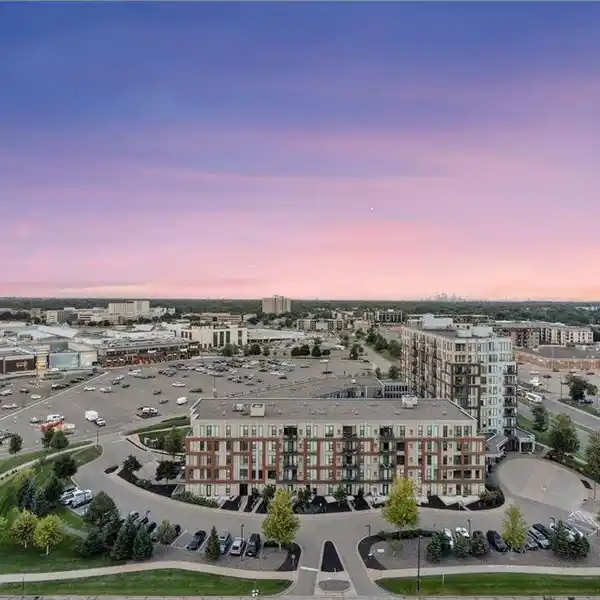 ELEVATED LIVING IN THE HEART OF EDINA