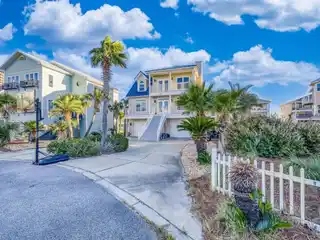 Coastal Haven with Panoramic Water Views