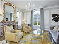 THE GRAND PENTHOUSE SUITE IN THE ICONIC PLAZA HOTEL