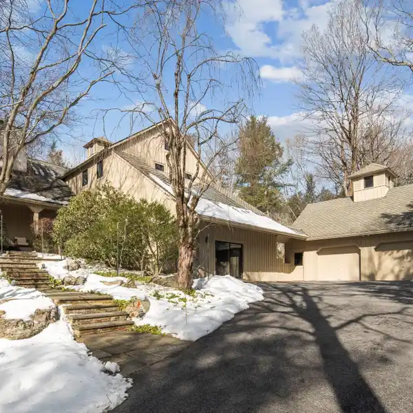 RUSTIC CHARM AND MODERN LUXURY ON TWO ACRES