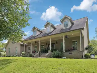 18-Acre Country Paradise