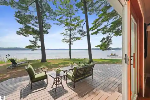 Extraordinary and Sought-After Property on Long Lake