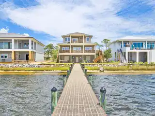Waterfront Paradise on the Intracoastal