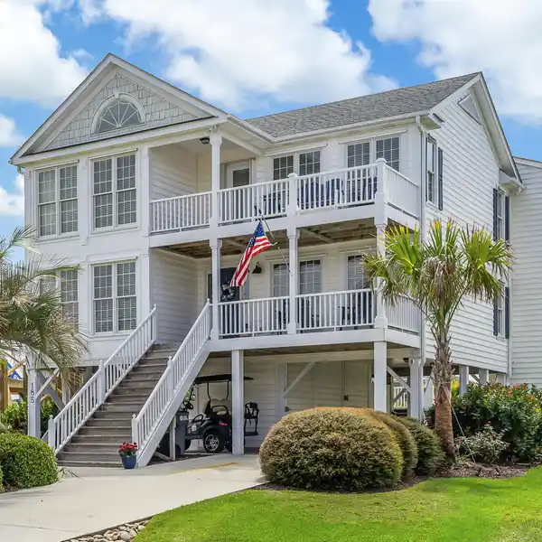 COASTAL RETREAT ON AN OVERSIZED LOT