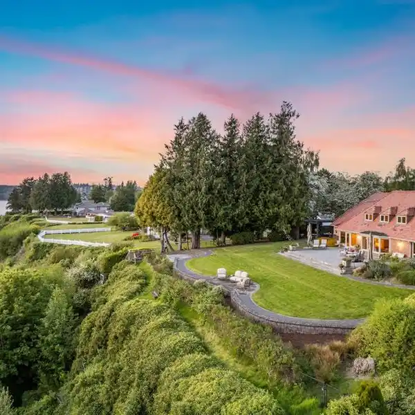 PUGET SOUND COASTAL OASIS