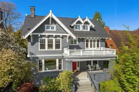 Exquisite Craftsman Home with Captivating Views