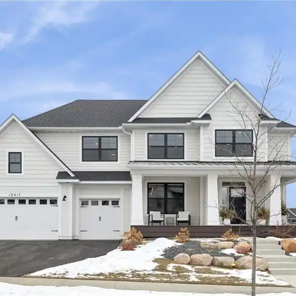 METICULOUSLY CURATED LUXURY HOME IN PRESTIGIOUS SPIRIT OF BRANDTJEN FARMS