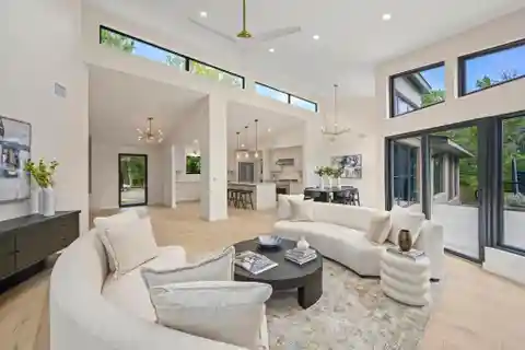 Remodeled One-story Mid-century Modern Masterpiece