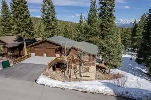 Beautiful Home Full of Wonderful Features